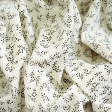 Вельвет классик контурные веточки цветы на молоке