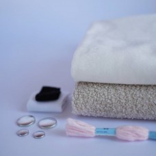 Набор тканей для пошива "Овечка-подушка" молочный (тело) мех (светл-бежевый)
